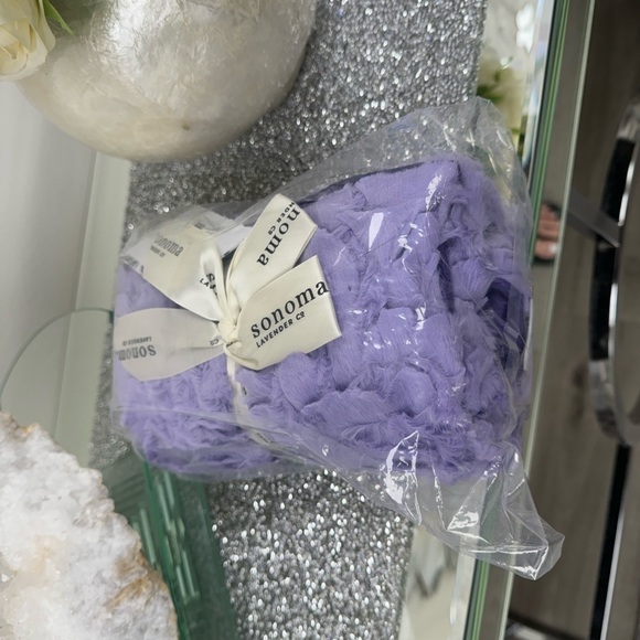 Sonoma Lavender Spa Heat Wrap in Bellflower Rose Purple NEW - Picture 6 of 16